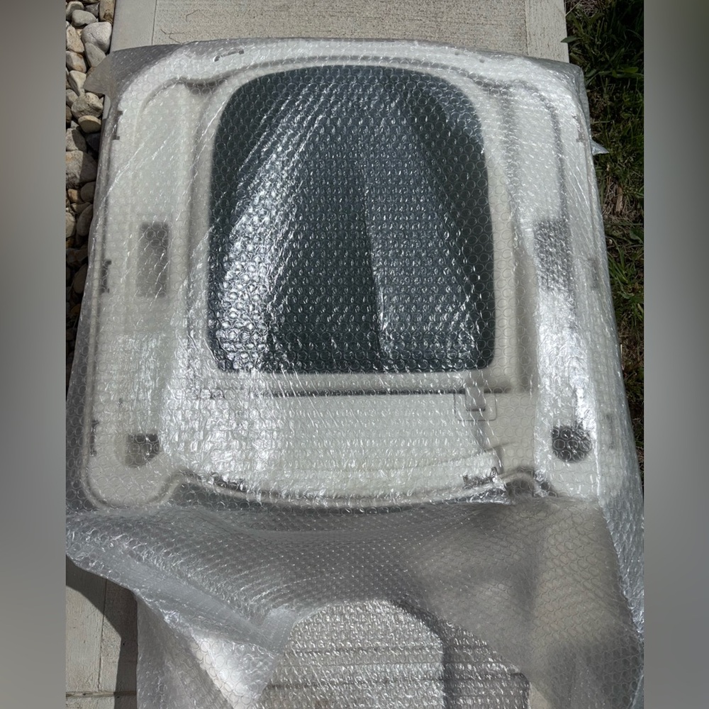 Portable Commode - Picture 14 of 16
